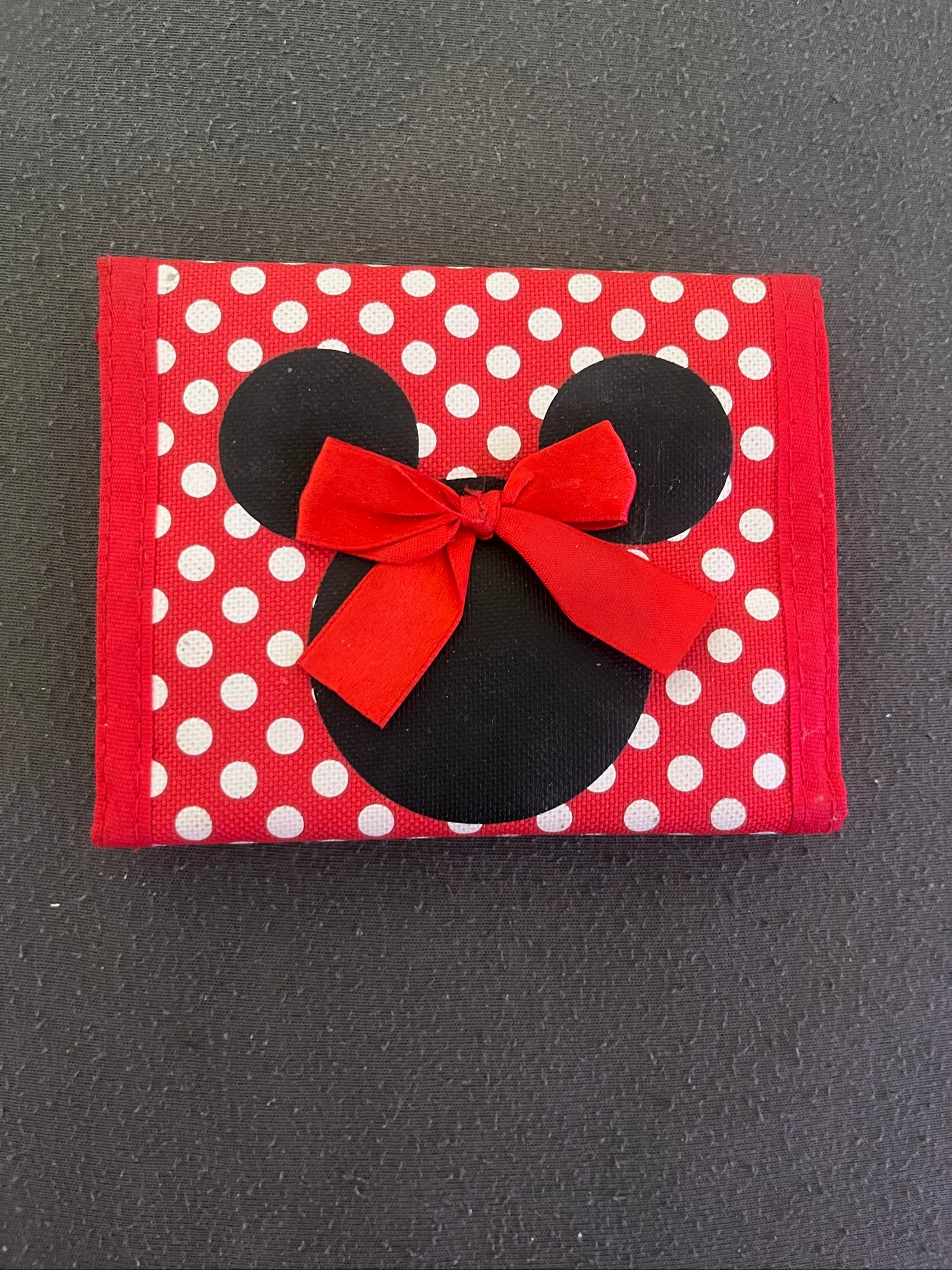 Portefeuille Minnie Mouse Disney Rouge à Pois Blancs - Très Bon État